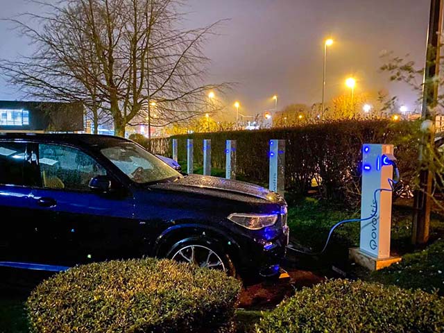 全套電氣方案護航，格亞產品助力法國充電樁穩定高效運行